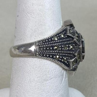 Judith Jack Garnet Marcasite Sterling Silver Ring Size 8