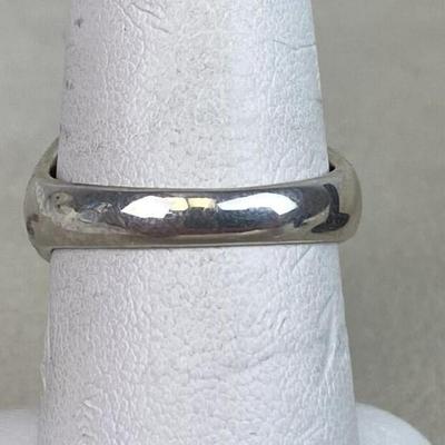 Judith Jack Garnet Marcasite Sterling Silver Ring Size 8