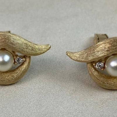 mid century CROWN TRIFARI GOLD PEARL & RHINESTONE CUFFLINKS