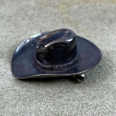 vintage WESTERN COWBOY HAT PIN & EARRINGS SET