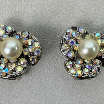 vintage RHINESTONE & PEARL CLIPON EARRINGS