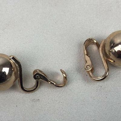 vintage NAPIER JEWELRY GOLD BEAD LEVER BACK EARRINGS