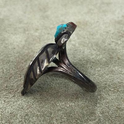 vintage SOUTHWESTERN SILVER & TURQUOISE FEATHER RING 