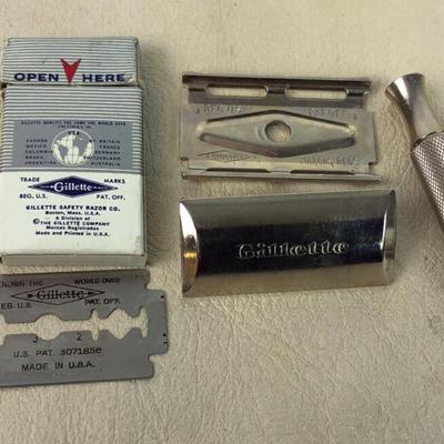 Gillette Lady's Pride Personal Miniature Shaving Kit 1960s