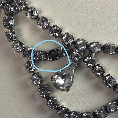 elegant WHITE RHINESTONE FAUX DIAMOND NECKLACE