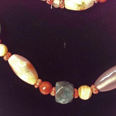NATURAL STONE MIXED AGATE NECKLACE 25.5"