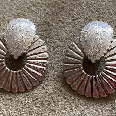 vintage MARJORIE BAER SILVERTONE CLIP EARRINGS MB SF