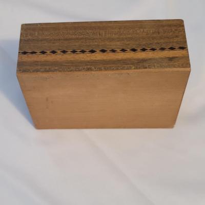 Japanese Jewelry Box and More (B1-EL)