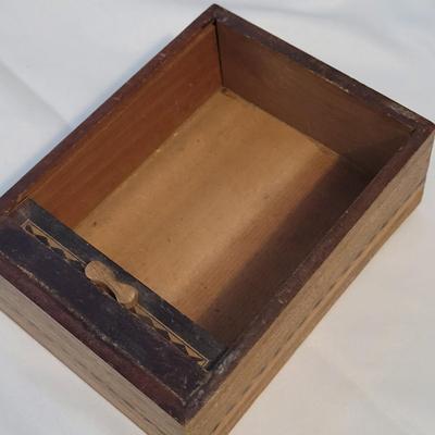 Japanese Jewelry Box and More (B1-EL)