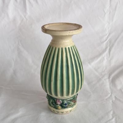 Roseville Art Deco Corinthian Vase (K-DZ)