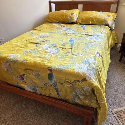 Midcentury Full bed & Mattress & satin bird bedding