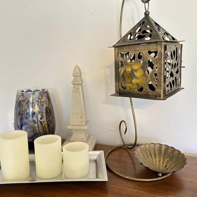 Mid century chest of drawers & decor