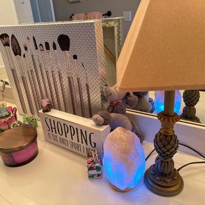 Decor lot