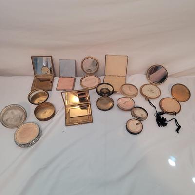 Cosmetic Compact Collection and Shadow Box (B1-EL)