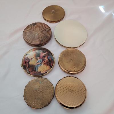 Cosmetic Compact Collection and Shadow Box (B1-EL)