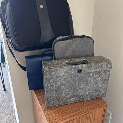 Wenger laptop case + office accessories & 2 drawer file cabinet