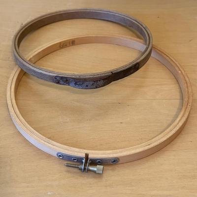 Embroidery Floss with Embroidery Hoops & Sewing Basket (B2-HS)