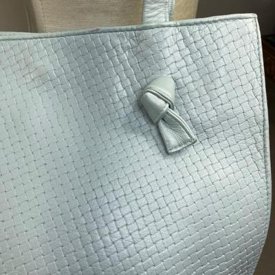 Vintage Viva Mint Leather Handbag