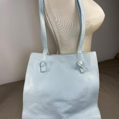 Vintage Viva Mint Leather Handbag