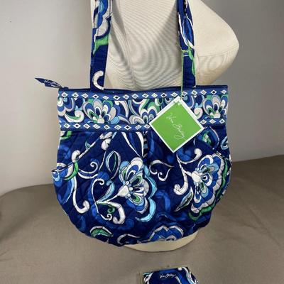 Vera Bradley Handbag and Coin purse set New