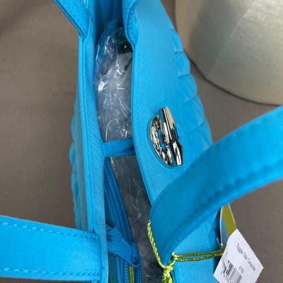 Vera Bradley Turquoise Handbag New!