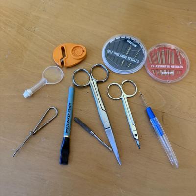 Well-Stocked Sewing Kit with 70+ Rolls of Thread & More (B2-HS)