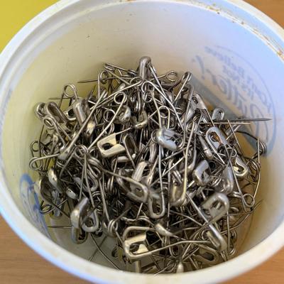 Well-Stocked Sewing Kit with 70+ Rolls of Thread & More (B2-HS)
