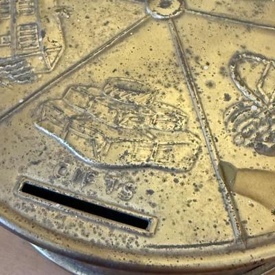 Vintage Brass English Coin Box with Key (B2-HS)