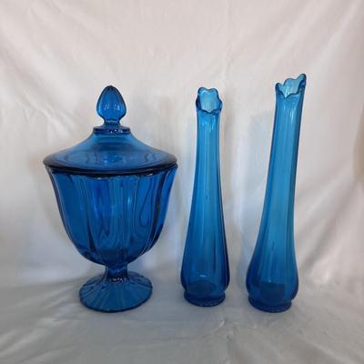 Collection of Turquoise Glass (K-DZ)