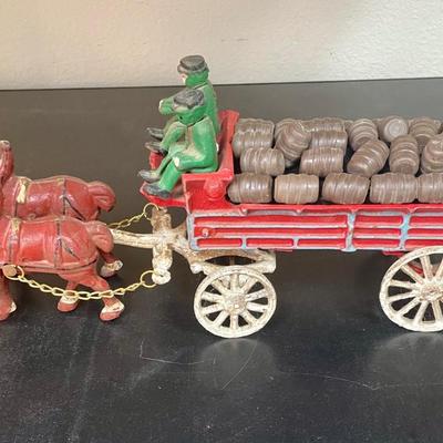 Vintage Cast Iron Toy 8 Clydesdale Horses & Wagon, Beer Barrels, 2 Drivers & Dog
