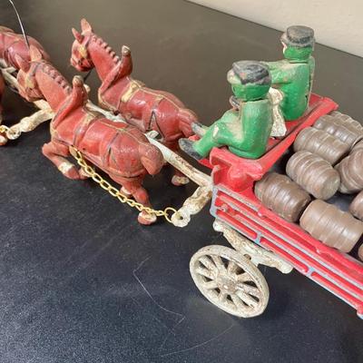 Vintage Cast Iron Toy 8 Clydesdale Horses & Wagon, Beer Barrels, 2 Drivers & Dog