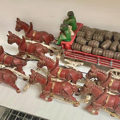 Vintage Cast Iron Toy 8 Clydesdale Horses & Wagon, Beer Barrels, 2 Drivers & Dog