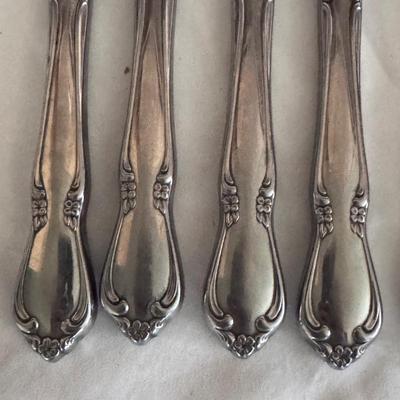 Oneida Craft Silverware Set and Mode Danish Steak Knives (K-DZ)