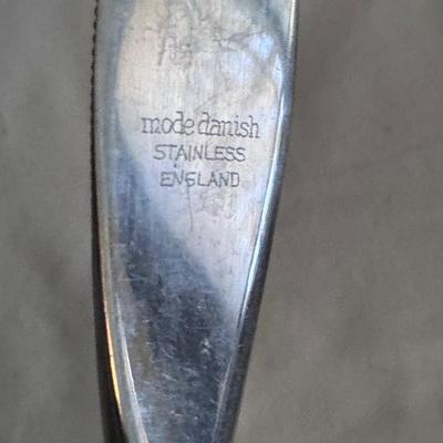 Oneida Craft Silverware Set and Mode Danish Steak Knives (K-DZ)