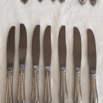 Oneida Craft Silverware Set and Mode Danish Steak Knives (K-DZ)