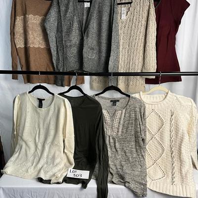 Lot F 303 Women’s Business Casual Clothing Lot (Large)