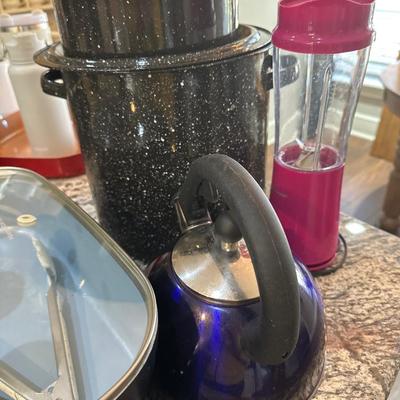 Hamilton Beach Electric skillet & mini blender lot