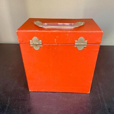 Vintage 45RPM Amfile Platter-Pak Red Record Storage Carry Case with 43 Records