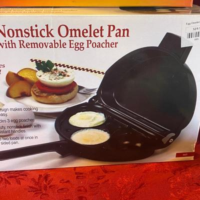 KITCHEN GADGETS, GRATER, OMELETTE PAN, KNIFE SHARPENER AND MORE!