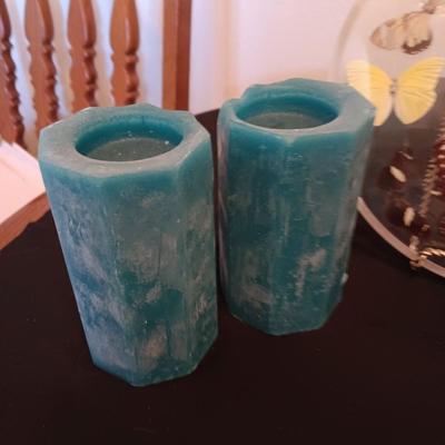 GENUINE BUTTERFLIES DISPLAYED IN A CURVED GLASS AND METAL RIMMED FRAME PLUS PARTYLITE CANDLES