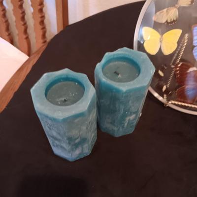 GENUINE BUTTERFLIES DISPLAYED IN A CURVED GLASS AND METAL RIMMED FRAME PLUS PARTYLITE CANDLES