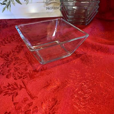 SERVING TRAY, SQUARED GLASS BOWLS, LARGER SERVING BOWL, HORS D’OEUVRE DISH