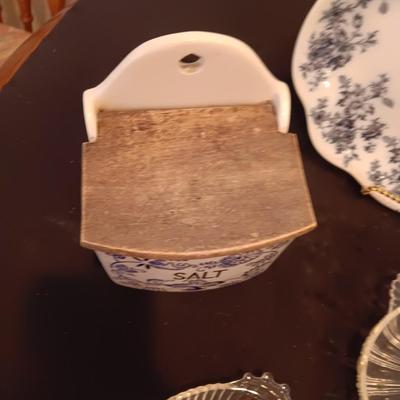 NEW WHARF POTTERY PLATTER, CRYSTAL RELISH DISHES AND A VINTAGE SALT CONTAINER