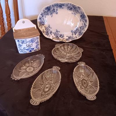 NEW WHARF POTTERY PLATTER, CRYSTAL RELISH DISHES AND A VINTAGE SALT CONTAINER