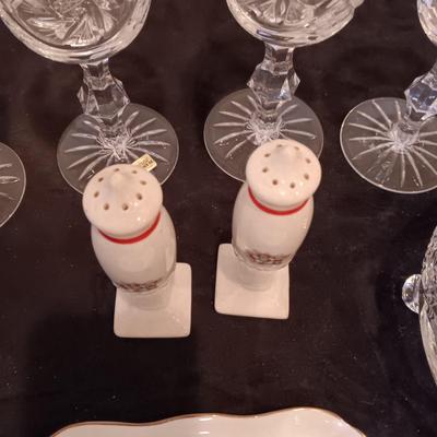 2 CRYSTAL FOOTED BOWLS, STEMMED GLASSES, SHAKERS AND MORE