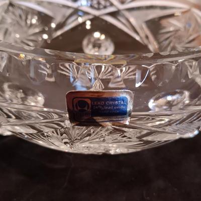 2 CRYSTAL FOOTED BOWLS, STEMMED GLASSES, SHAKERS AND MORE