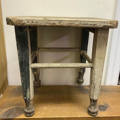 Vintage Furniture Primitive Wooden Wood Chair Stool Seat Bench Rustic