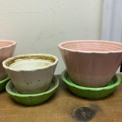 Vintage Shawnee flowerpots