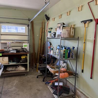 Lot 7: Garage Right Wall Selection