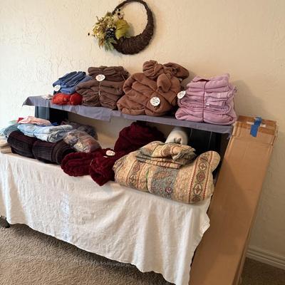 Lot 18: Linens (Left) Selection